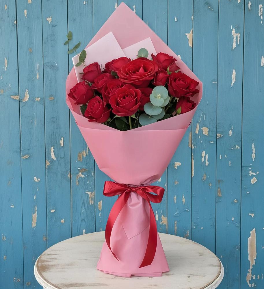 Букет цветов из: Розы в Устье Вологодская область