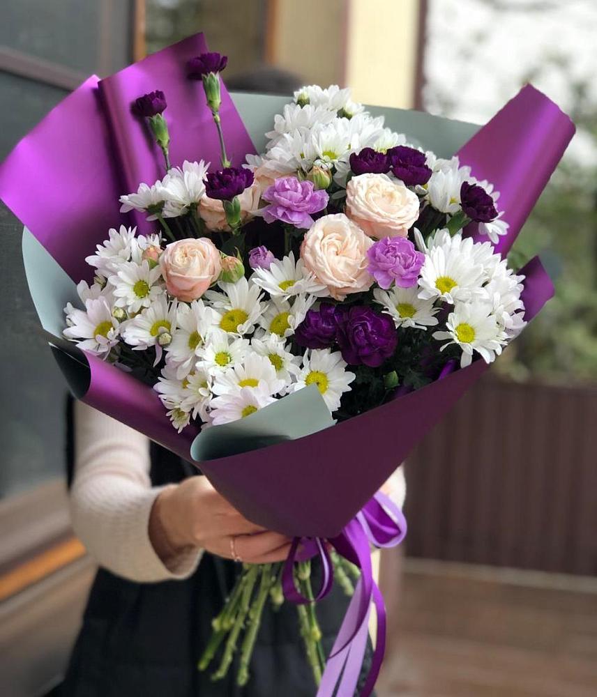 Букет цветов из: Хризантемы, Гвоздики и Розы в Устье Вологодская область