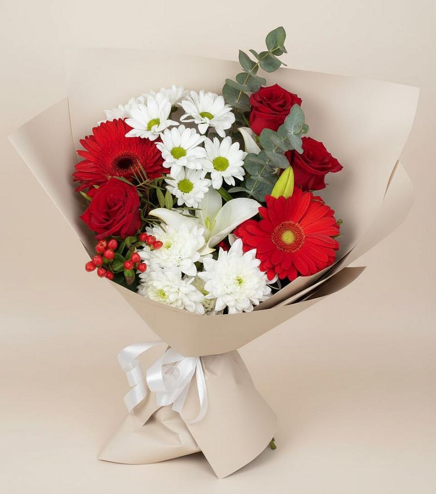Букет цветов из: Розы, Хризантемы, Герберы и Лилии в Устье Вологодская область