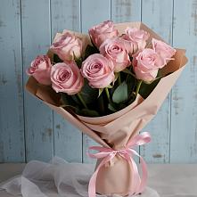 Букет цветов из:  Розы в Устье Вологодская область