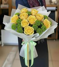 Букет цветов из:  Хризантемы и Розы в Устье Вологодская область