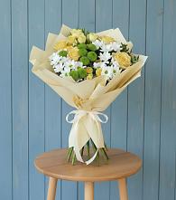 Букет цветов из:  Хризантемы и Розы в Устье Вологодская область