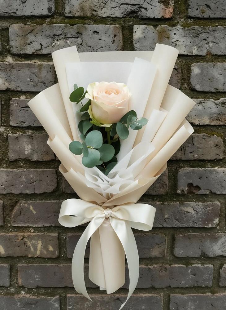 Букет цветов из: Розы в Устье Вологодская область