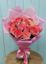 Букет 15 Розовых роз Равель в Устье Вологодская область