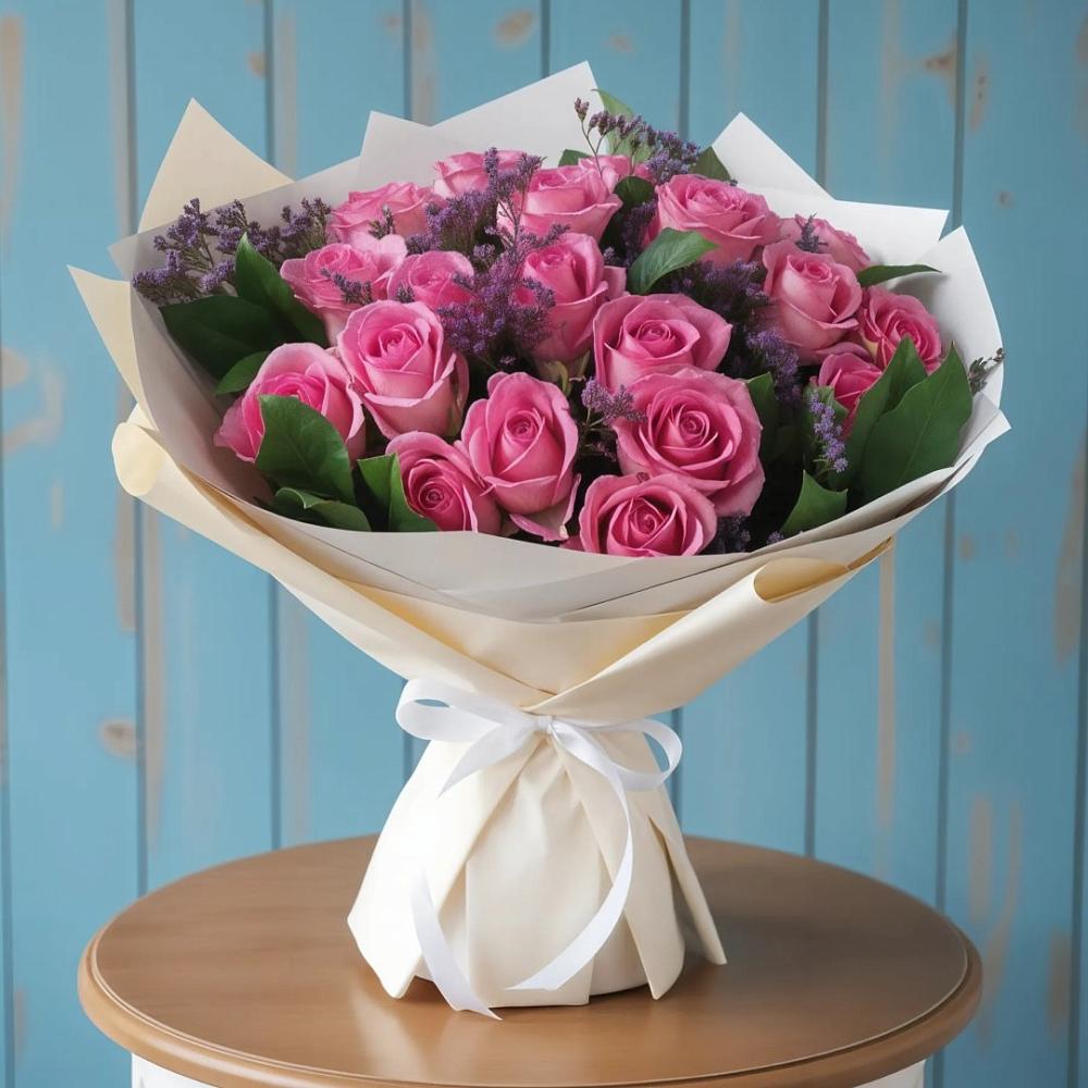 Букет цветов из: Розы в Устье Вологодская область