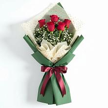 Букет цветов из:  Розы в Устье Вологодская область