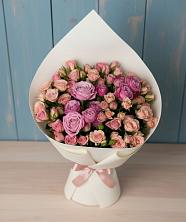 Букет цветов из:  Розы в Устье Вологодская область